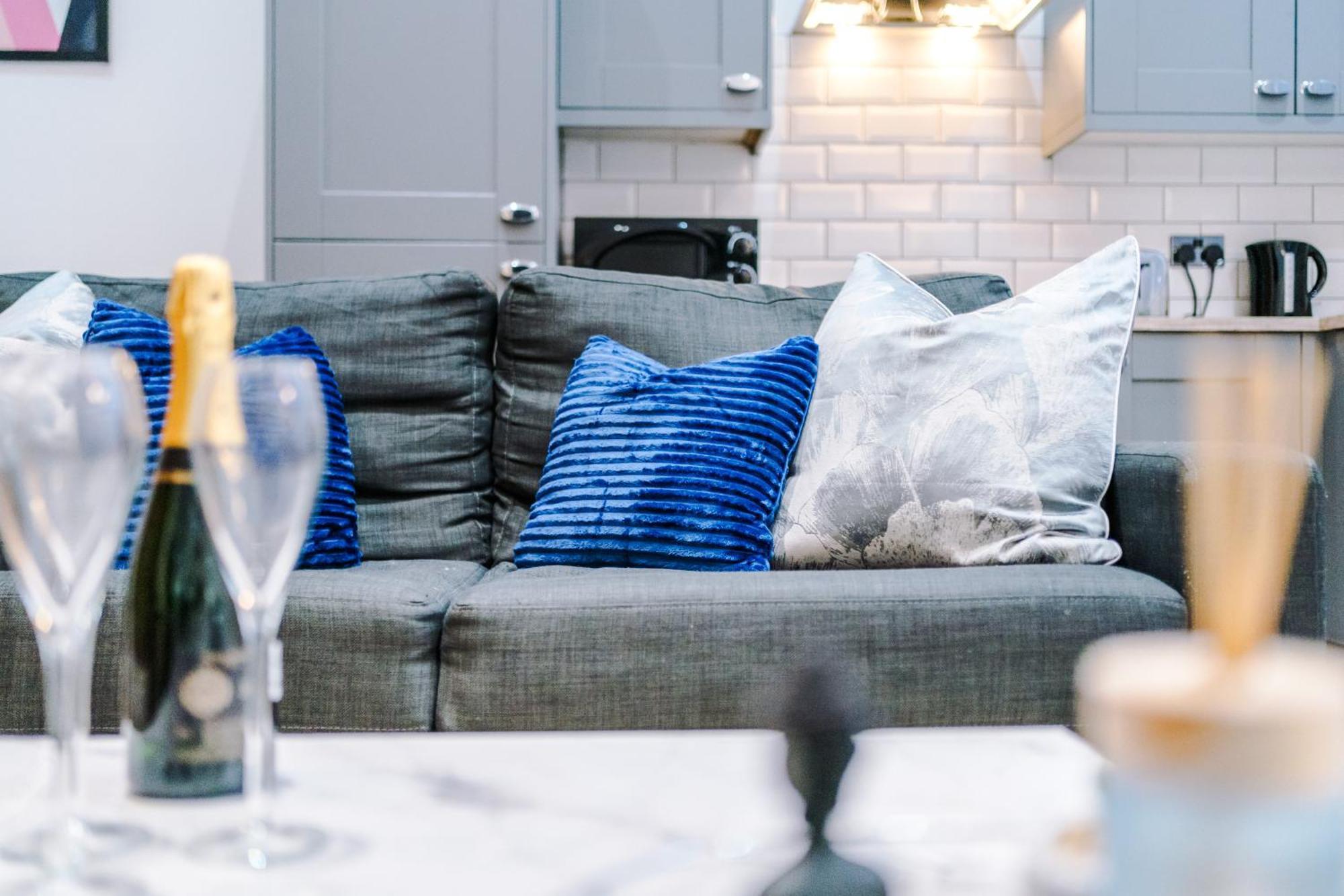 Modern 2-Bedroom Apt In The Heart Of City Centre Liverpool Bagian luar foto