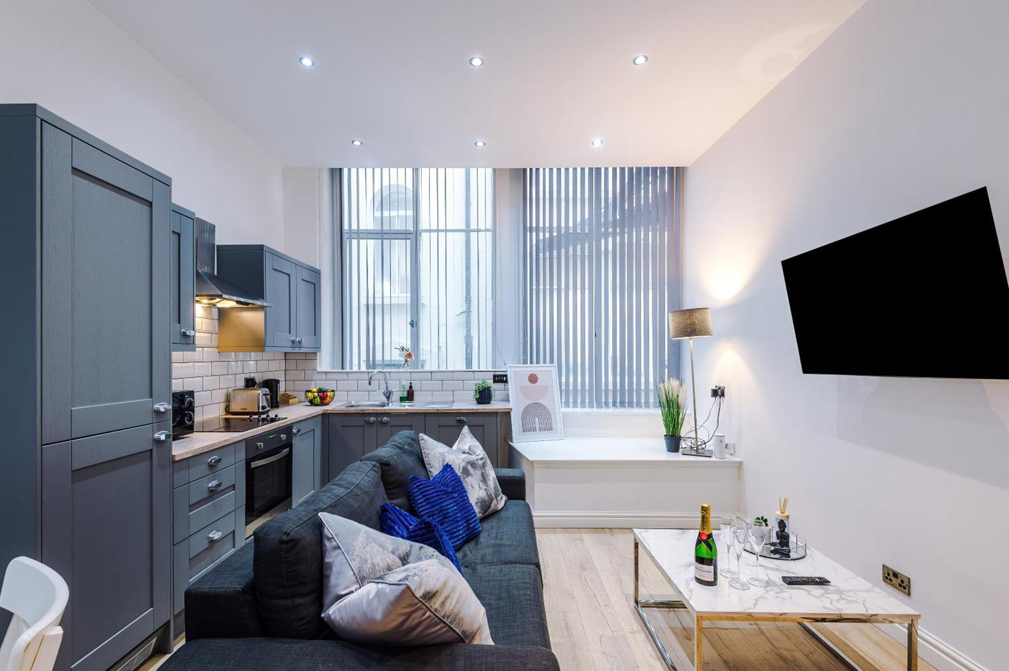 Modern 2-Bedroom Apt In The Heart Of City Centre Liverpool Bagian luar foto